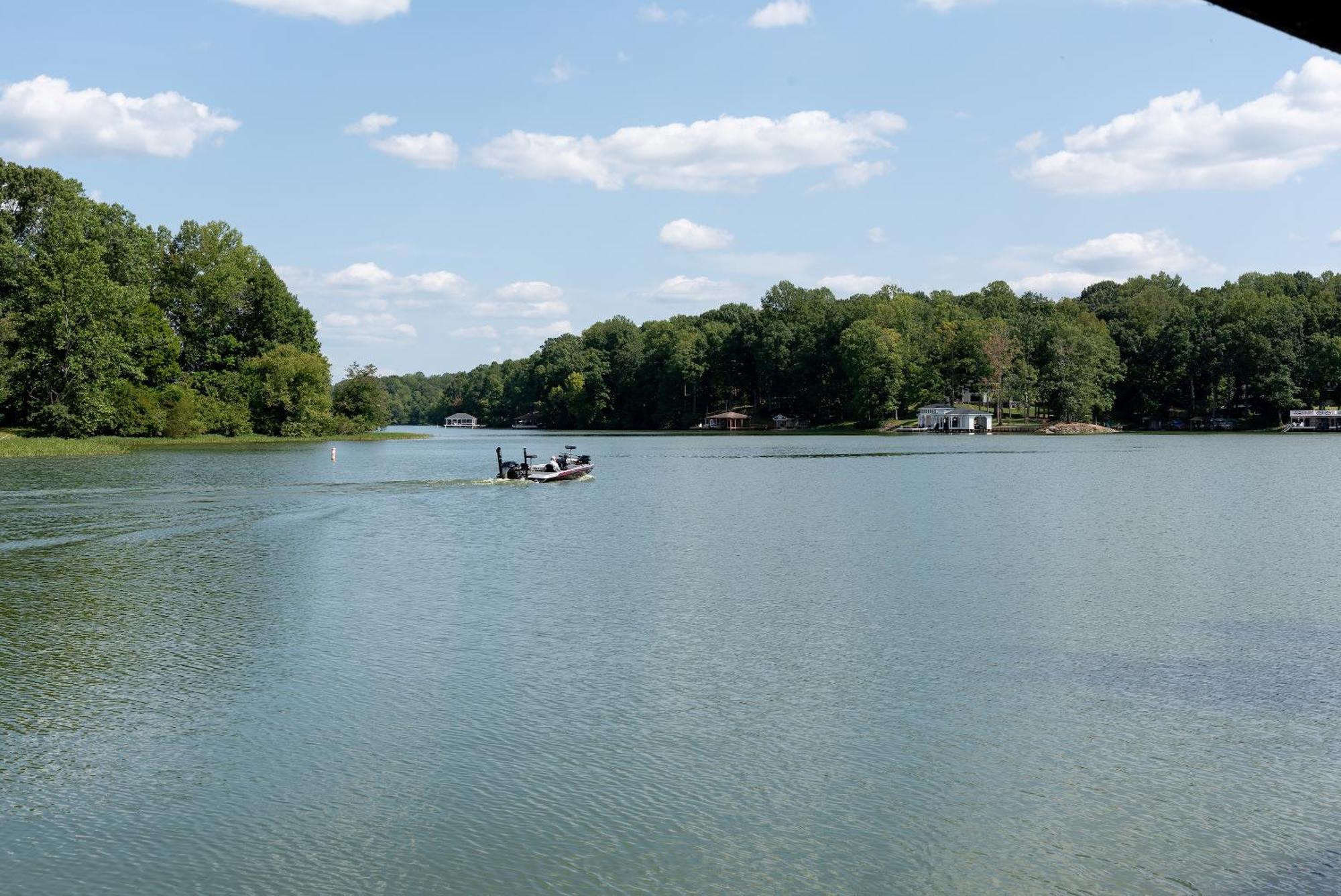 Boardwalk Hotel On Lake Anna By Kasa Mineral エクステリア 写真